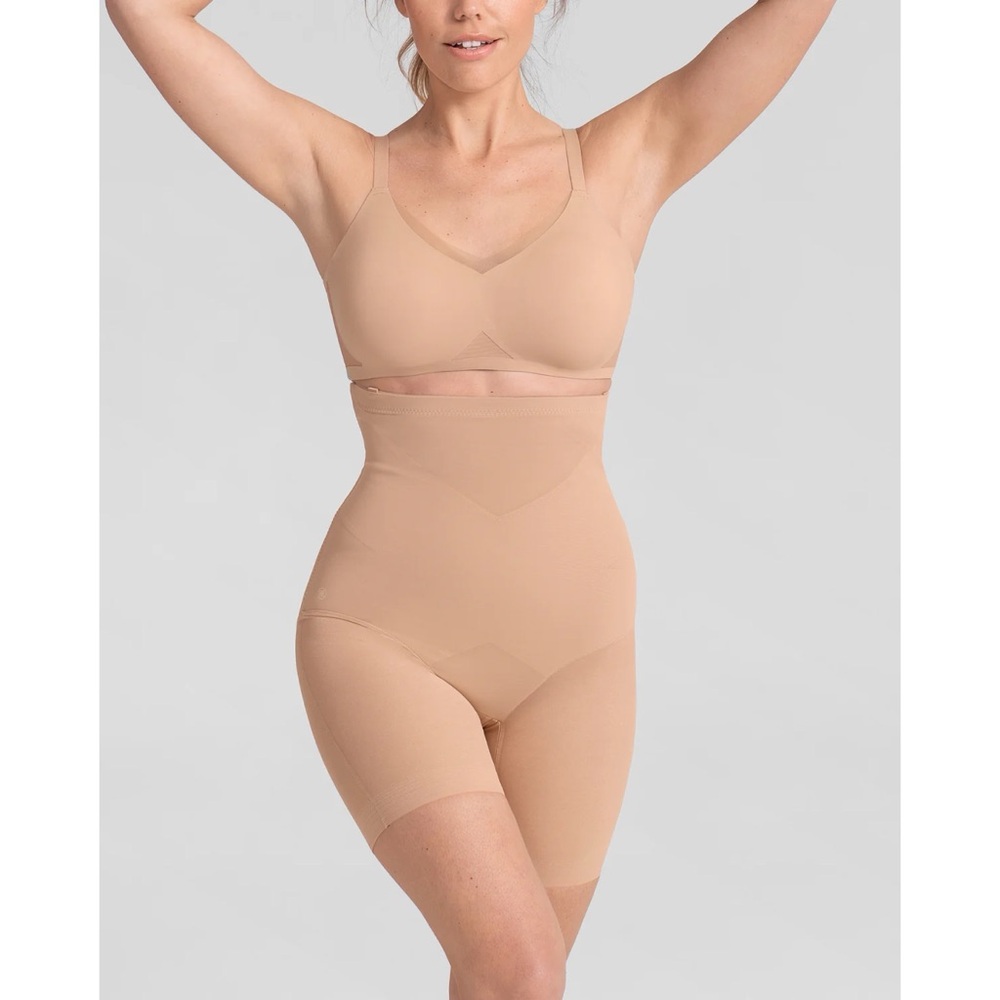 Honeylove High-Waist Shaper Short in Nude